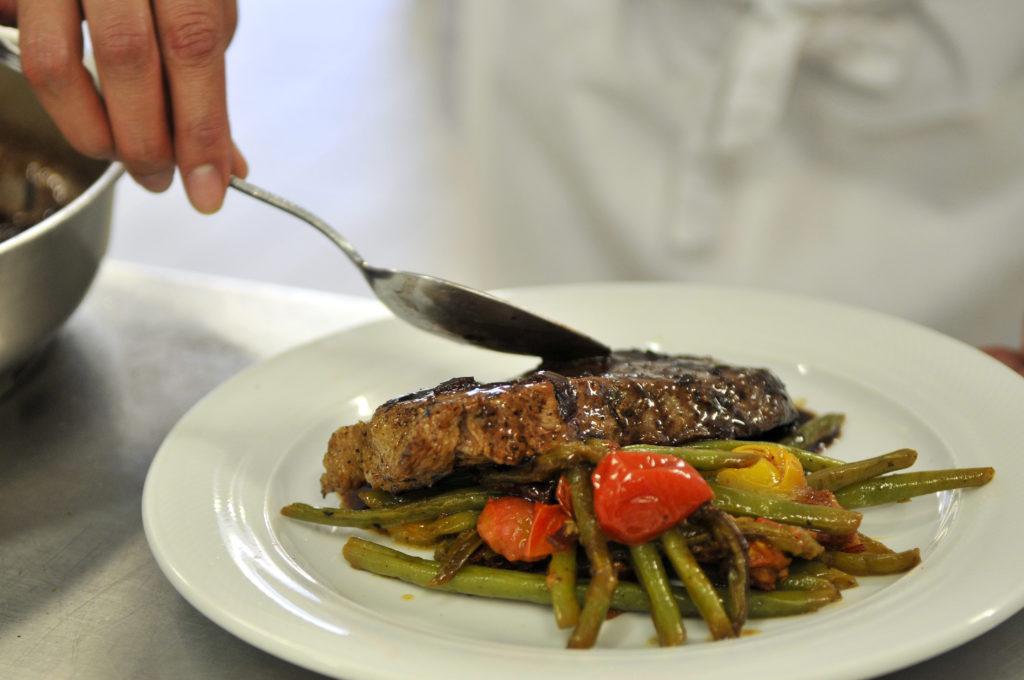 CWV Aladdin Restaurant Mediterranean Food in Charleston WV