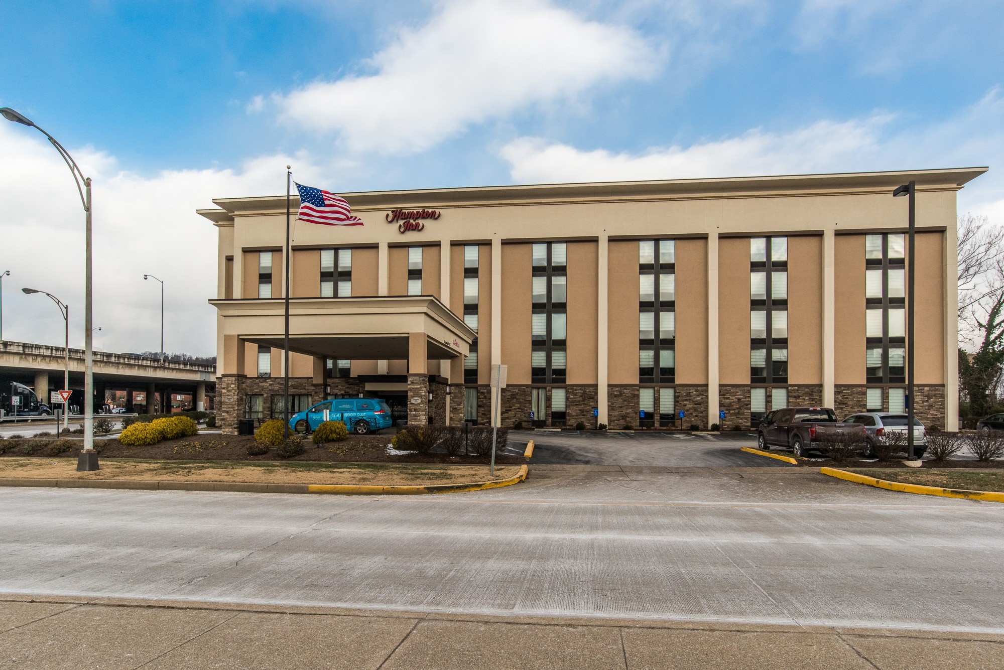 CWV Hampton Inn Charleston Charleston WV